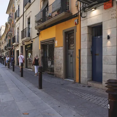 Bravissimo Santa Clara 30, Monthly * Girona